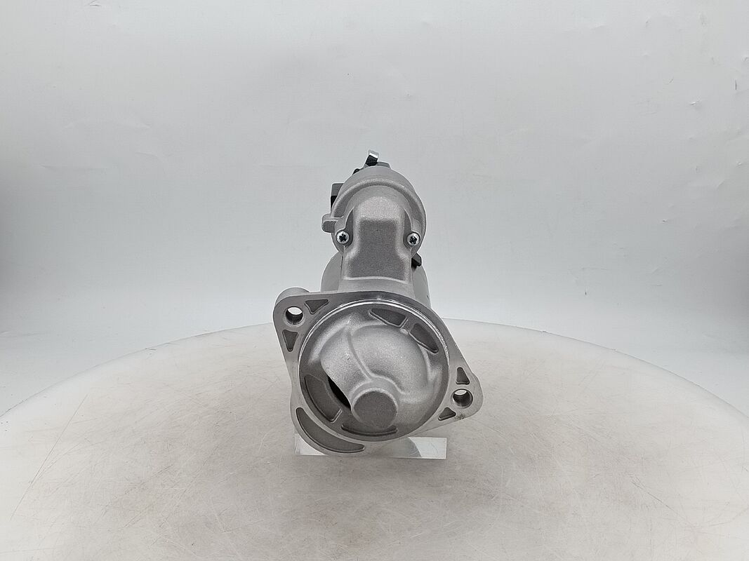 Motorino di avviamento per motori diesel Isuzu da 24V 8KW 11T con accessori